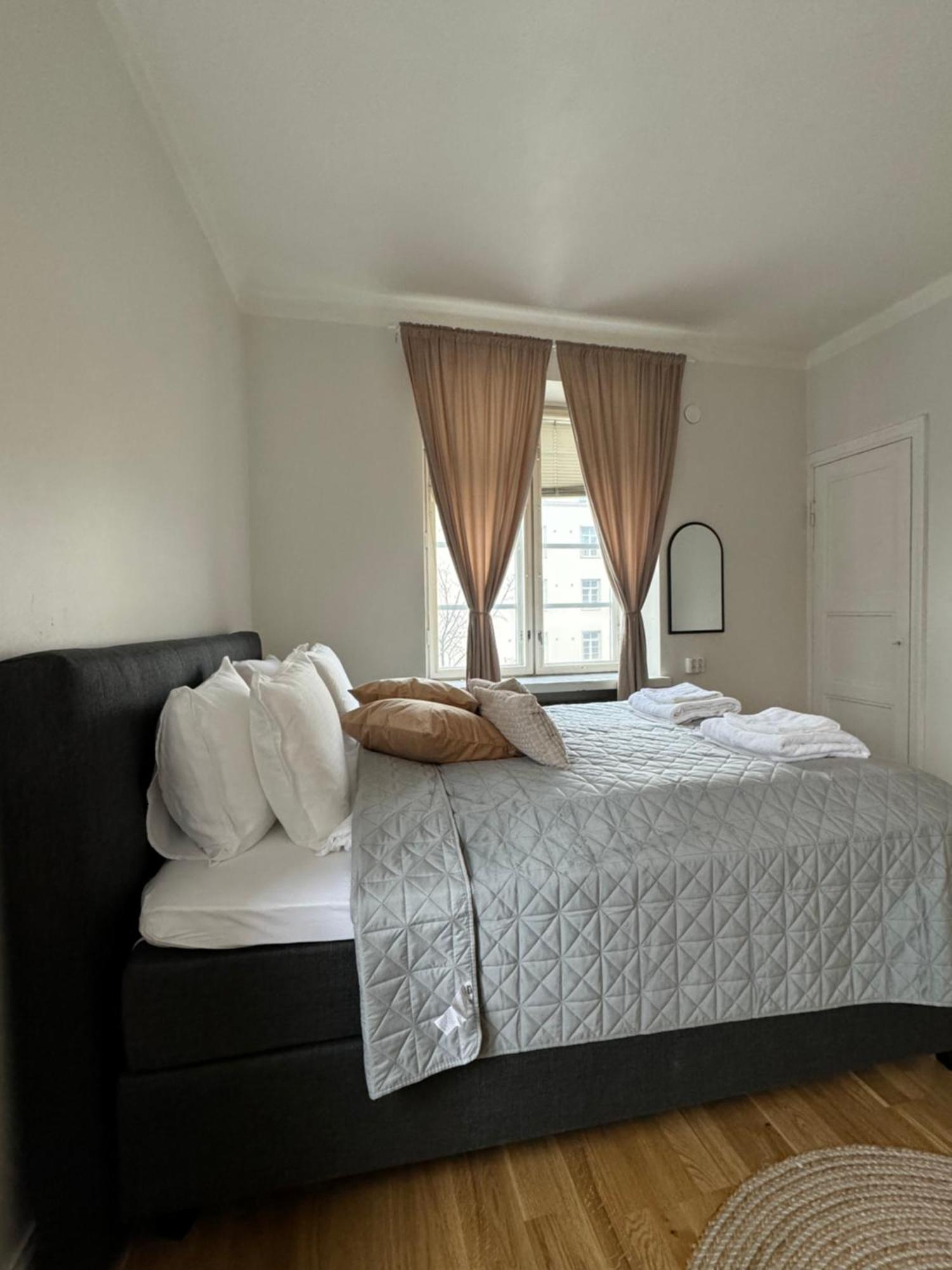 Your Chic Vibrant Airbnb Helsingfors Exteriör bild